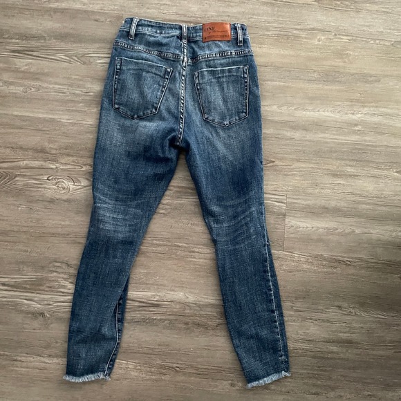 One Teaspoon High Waisted Freebird II Distressed Jeans - Picture 5 of 6